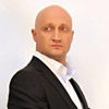 Гоша Куценко в сериале Манипулятор играет специалиста НЛП